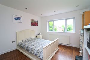 Photo 9- click for photo gallery